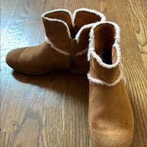 UGG Brown Suede Ankle Boots with White Trim